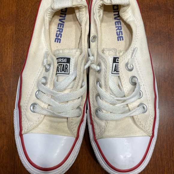 Converse Sneakers Size 5 - Picture 2 of 6